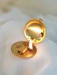 Load image into Gallery viewer, Vintage Compact Lighter