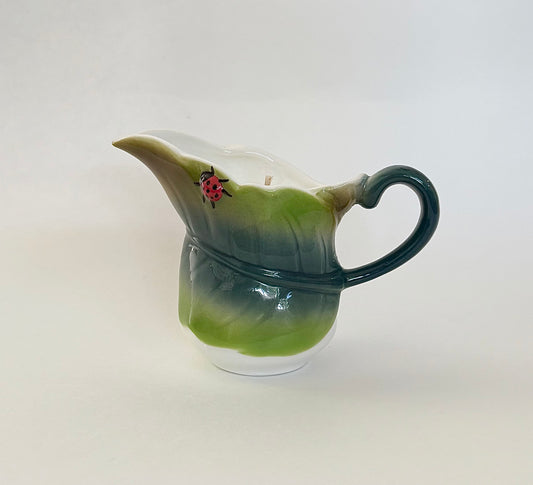 Wren Lotion Milk Pourer